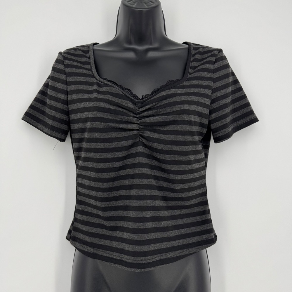 ROMWE Grey Black Striped Ruched Lace Trim Sweetheart Neck Short Sleeve Top M